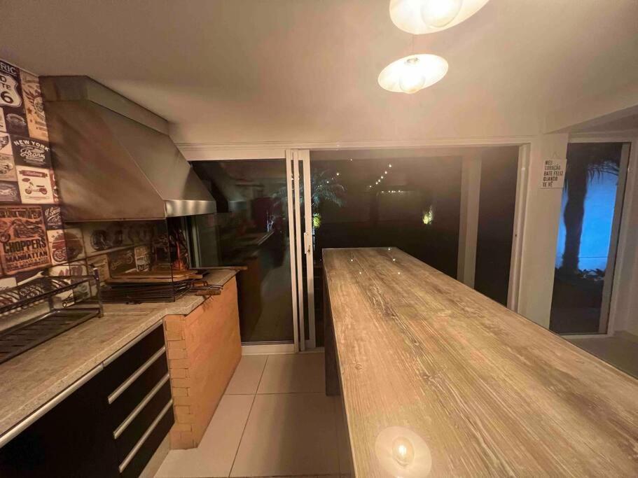Linda Casa Com Amplo Jardim! Holiday home Curitiba