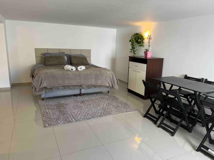 Linda Casa Com Amplo Jardim! Holiday home Curitiba